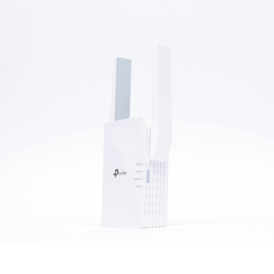 Repetidor / Extensor de Cobertura WiFi AX 1500 Mbps, doble banda 2.4 GHz y 5 GHz, con 1 puerto 10/100/1000 Mbps