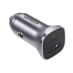 Cargador de Auto 24W | Puerto USB-A y USB-C | Carga Rápida | Compatible con Vehículos de 12 y 24 VCD | PD3.0 + QC3.0 | Indicador Led | Diseño Compacto | Chip Inteligente | Caja de Aluminio.