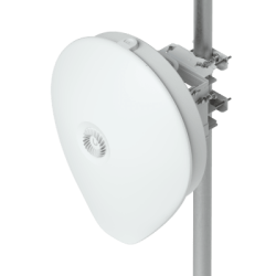 Radio Backhaul UISP Airfiber 60 XR para PTP en 60 Ghz, hasta 5.4 Gbps, radio redundante en 5 Ghz, SFP+ 10G, con GPS y Bluetooth, hasta 15 Km