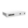 Router Multi-Servicio / 1 puerto 10/100/1000 Mbps(WAN) / 1 puerto 10/100/1000 Mbps(LAN/WAN) / 3 puertos 10/100/1000 Mbps(LAN) / Controla hasta 32 APs / Hasta 150 Clientes / Administración Nube Gratis