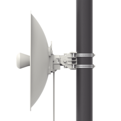 ePMP Force 200L para zonas con alta interferencia, hasta 200 Mbps, 4910 - 5970 MHz, 802.11n, Antena de 25 dBi, latencia baja