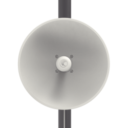 ePMP Force 200L para zonas con alta interferencia, hasta 200 Mbps, 4910 - 5970 MHz, 802.11n, Antena de 25 dBi, latencia baja